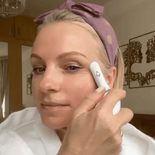 7-Color EMS LED Neck and Facial Massager - packaging
